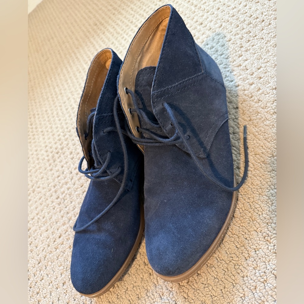 Women’s Suede Chukka Boots, Size 8.5 by Franco Sarto